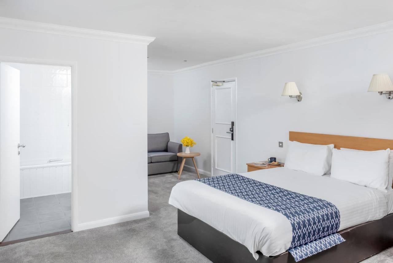 The Kilbirnie Hotel Ньюки Экстерьер фото